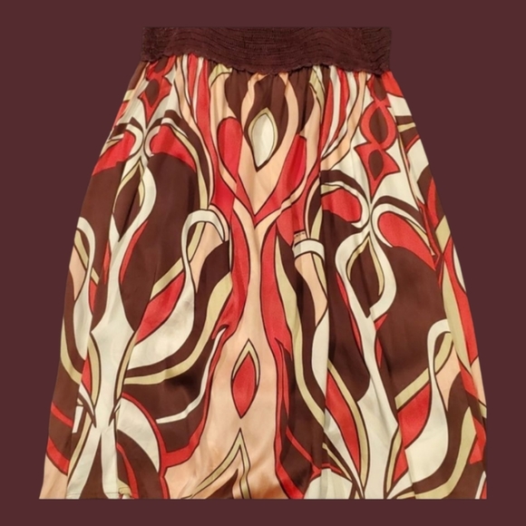 BEBE Vintage Silk, Fun Night Out Dress Size Medium - Picture 2 of 3